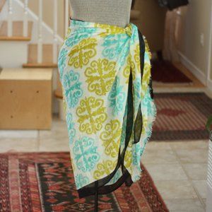 BANANA REPUBLIC MILLY COLLECTION Green and Aqua Cotton Wrap Scarf